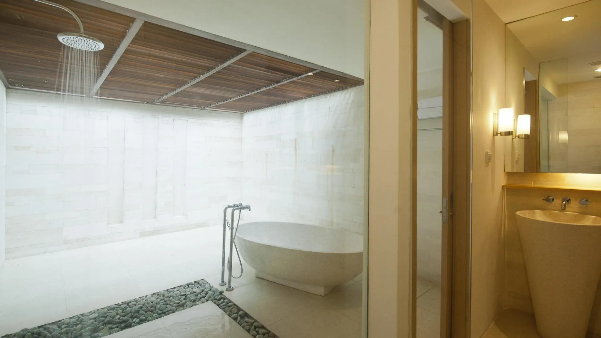 Balihai Resort & Spa Tuban  4*, Tuban (Bali)